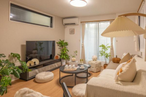 A villa in Ikebukuro near the 23rd spot along the cherry - flower brook